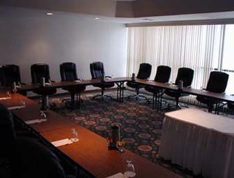 Ramada Plaza Hotel Columbus Facilidades foto